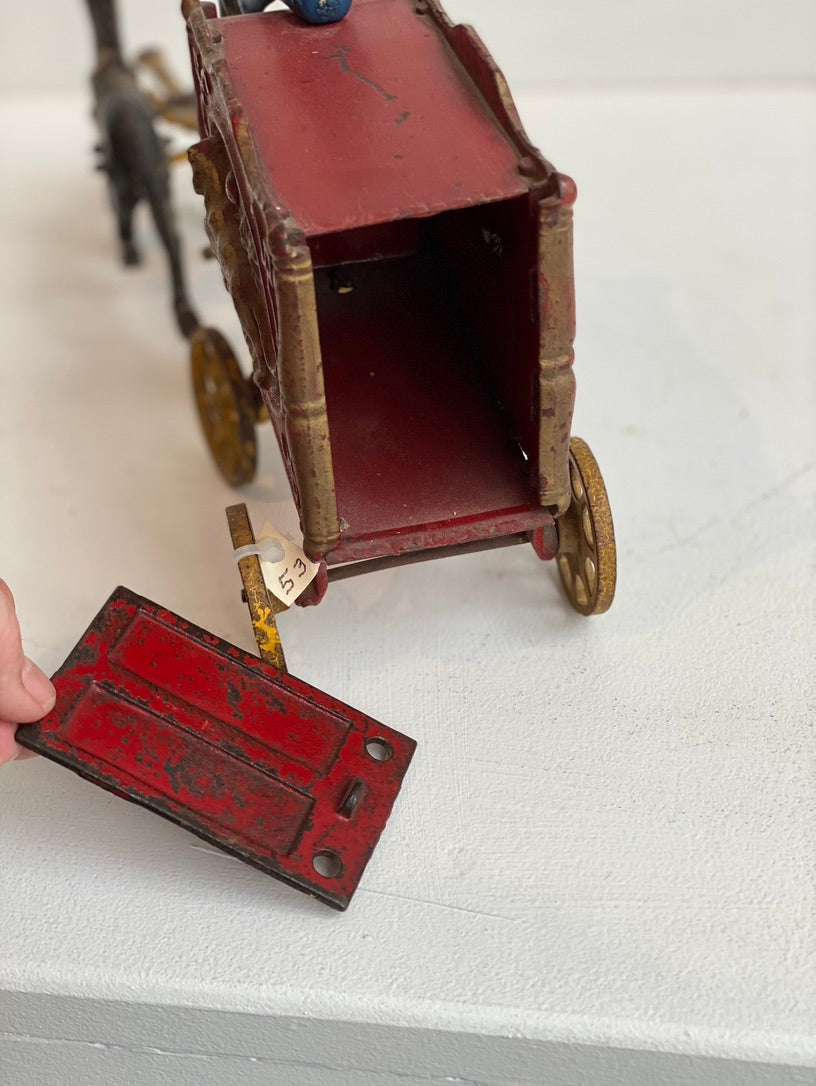 Red Circus Cart With Lion l #53