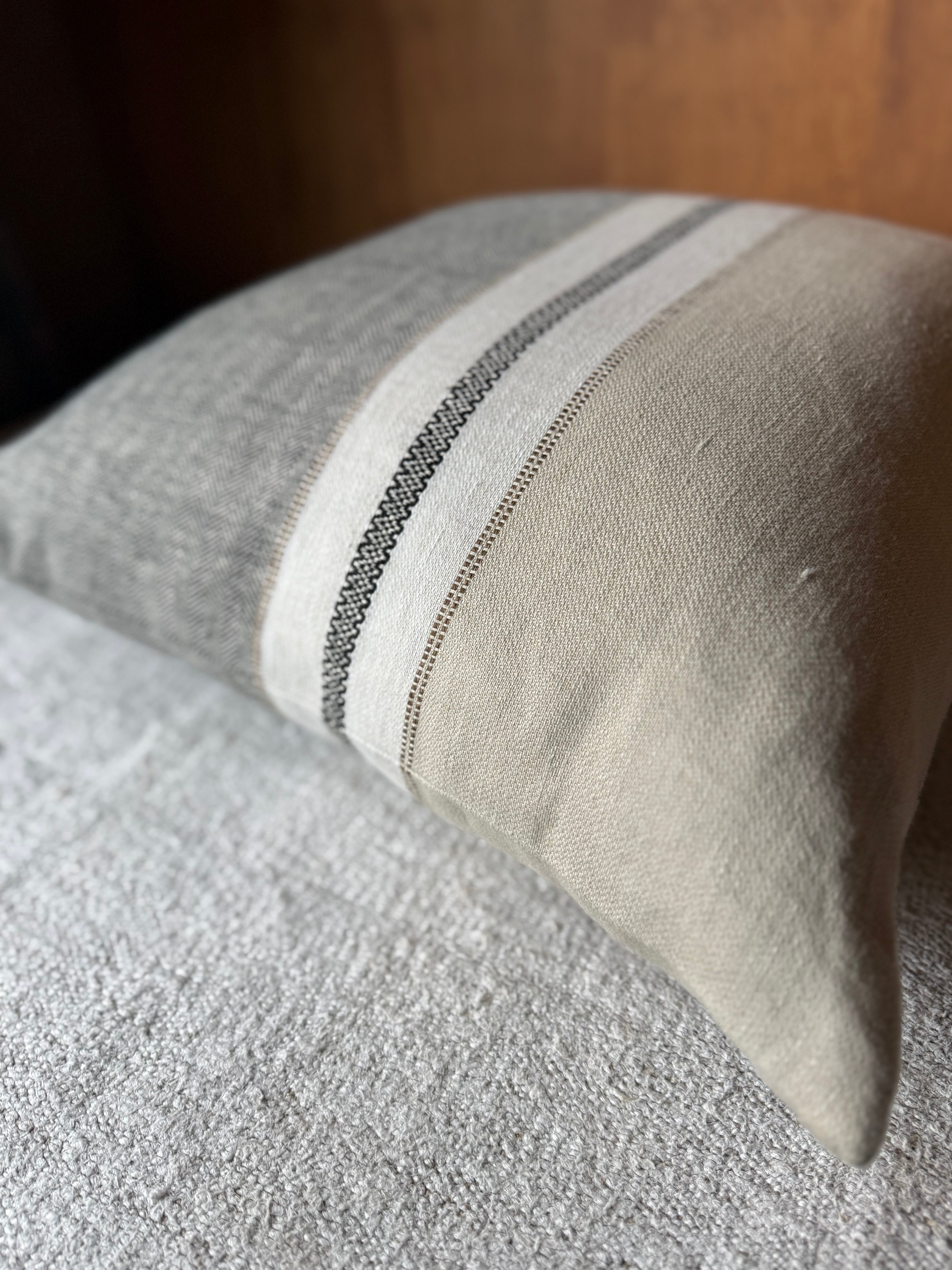 Libeco Linen Pillow | Beeswax