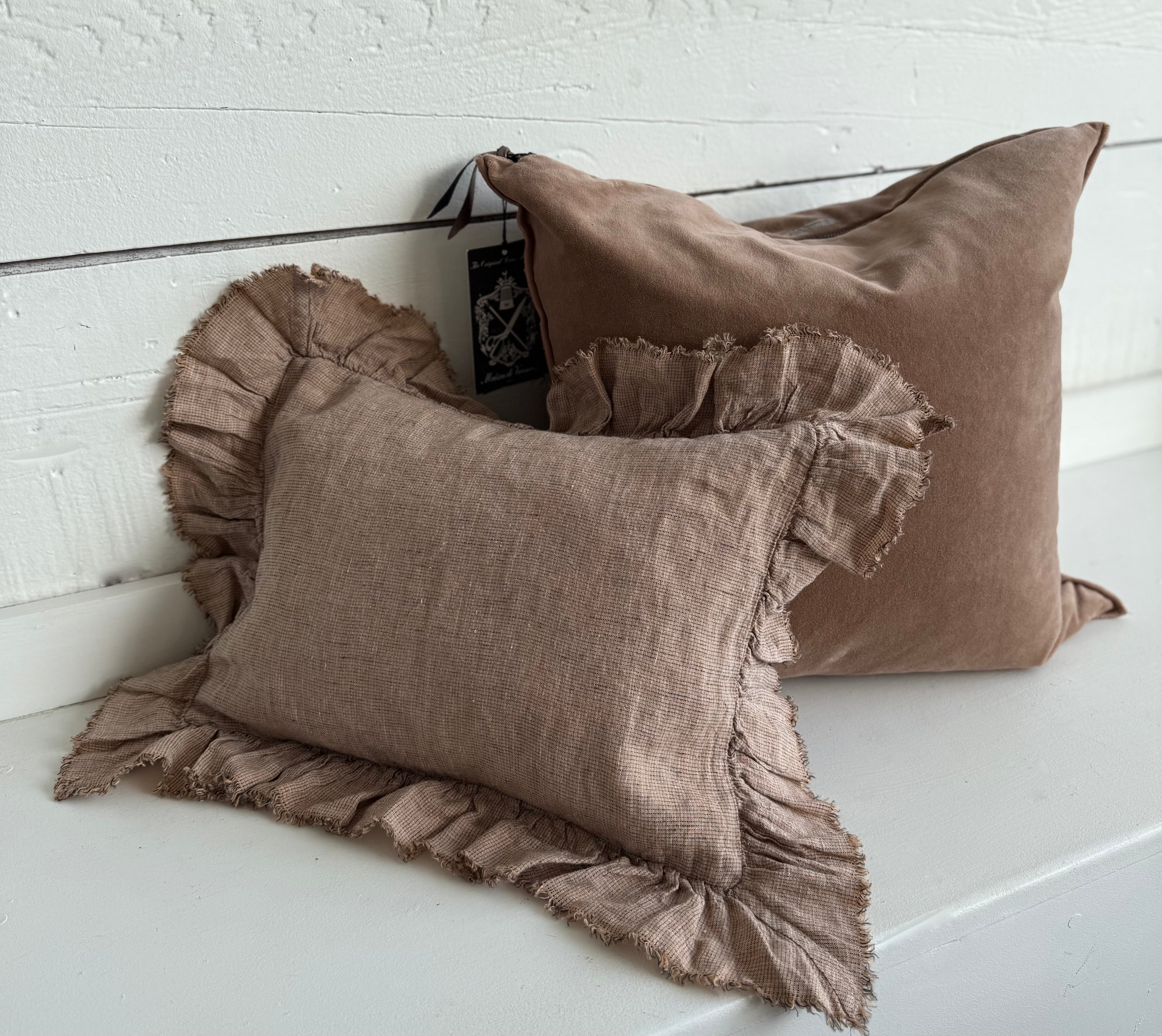 Maison de Vacances | Linen Shaker