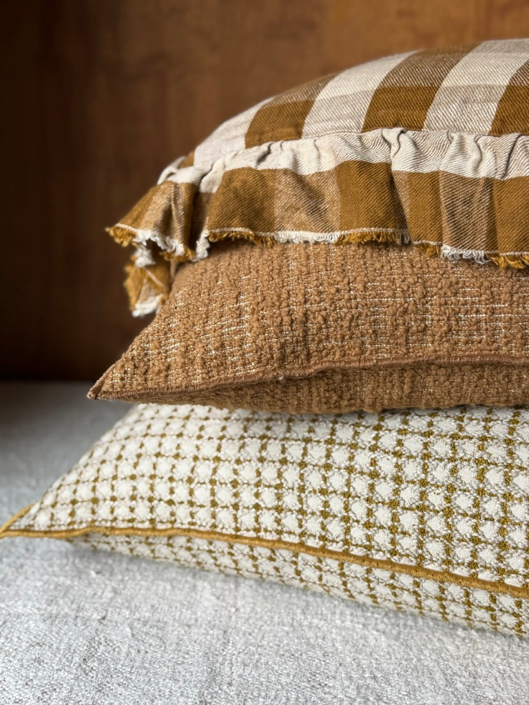 Maison de Vacances Bistro Jacquard Pillow | Ocre