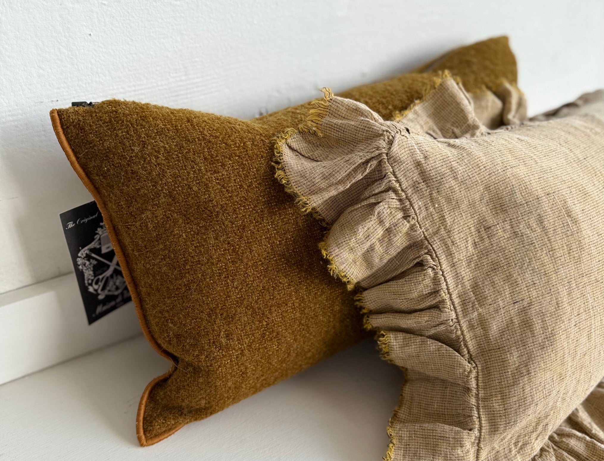 Maison de Vacances | Canvas Bouclette Pillow in Havane