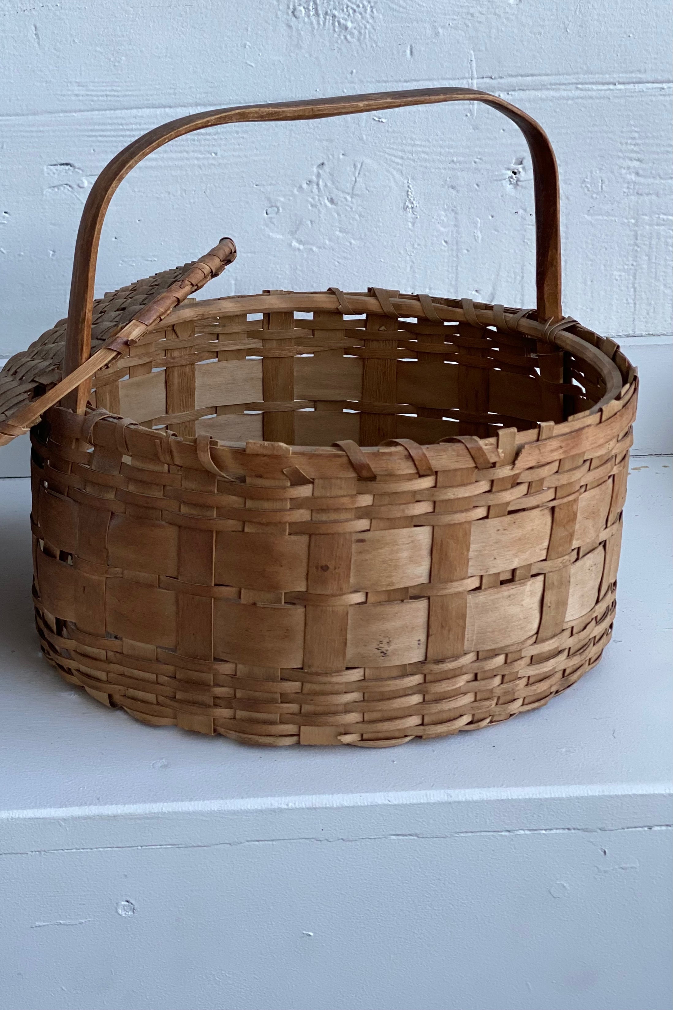 Lidded Native Basket l Maine