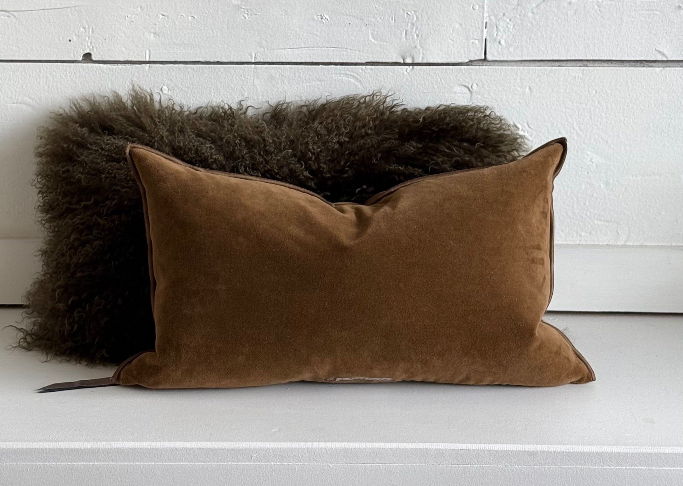 Maison de Vacances | Vintage Velvet in Havane