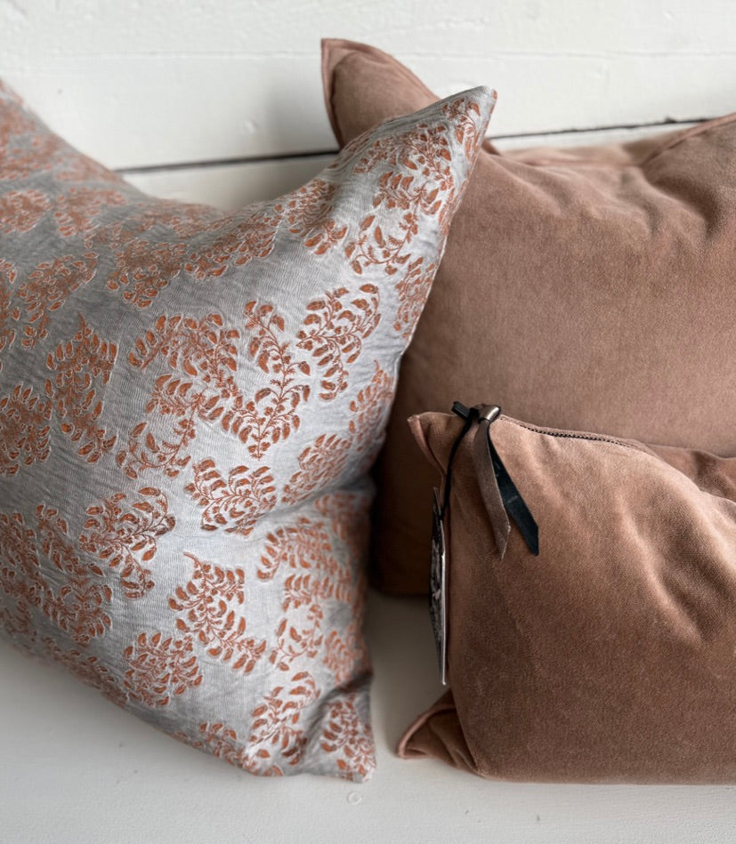 House of Lyria | Coleo Pillow