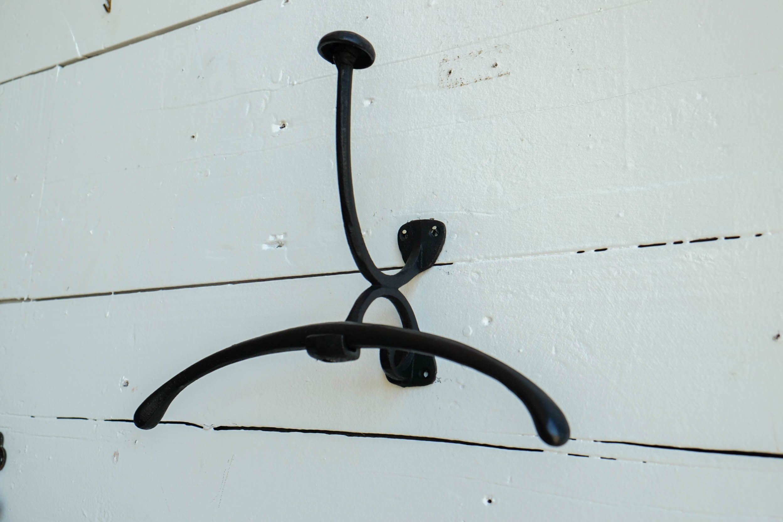 Cast Iron Valet