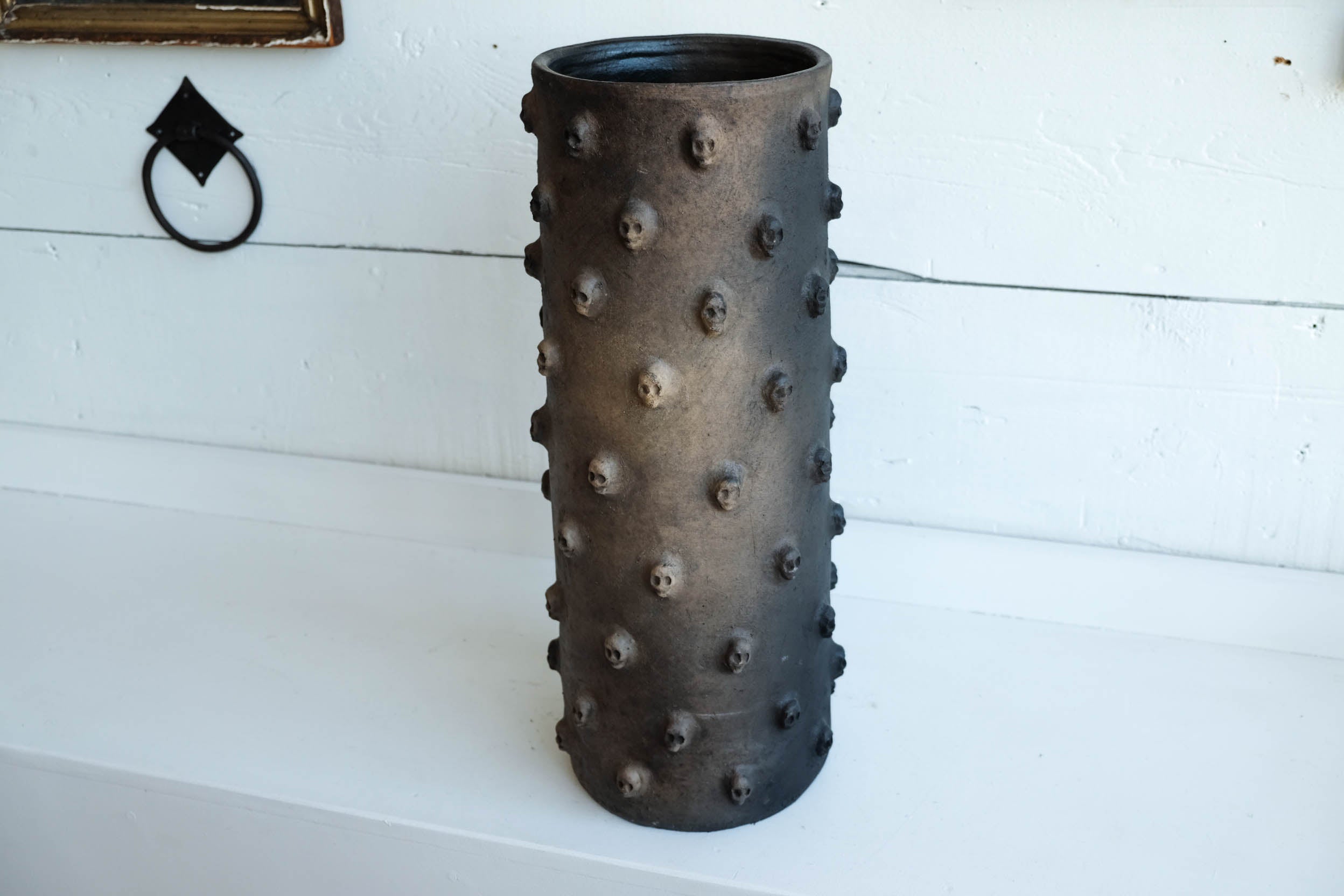 Skull Pot "23