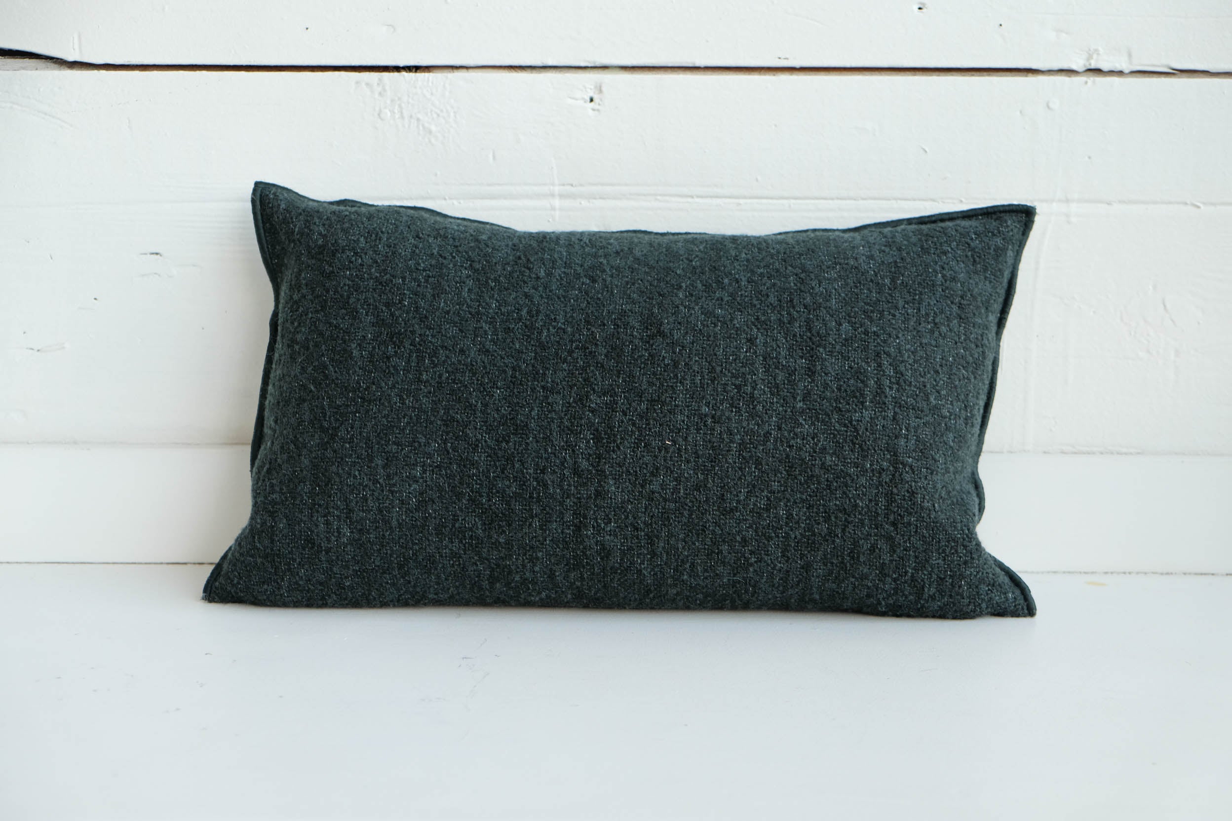 Maison de Vacances | Canvas Bouclette Pillow in Canard