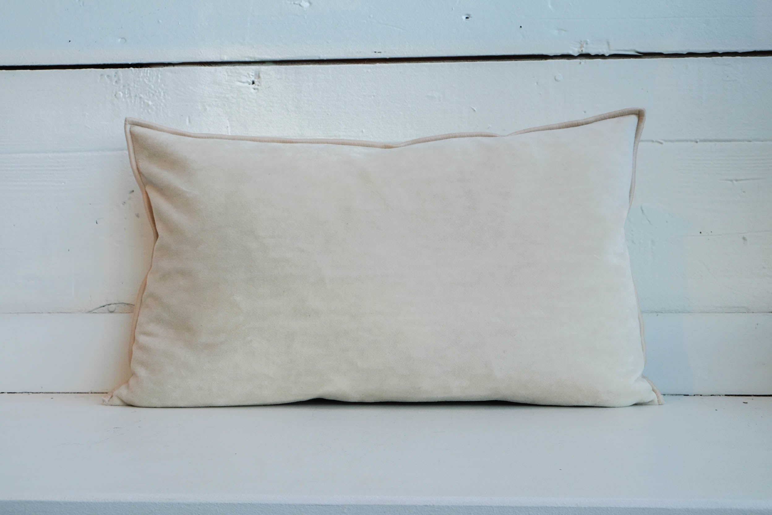 Maison de Vacances | Vintage Velvet in Creme