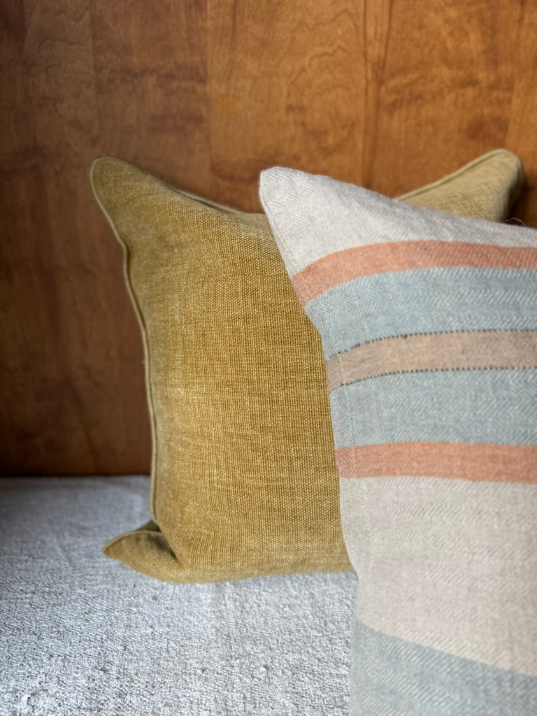 Maison de Vacances Como Chenille Pillow | Bardenas