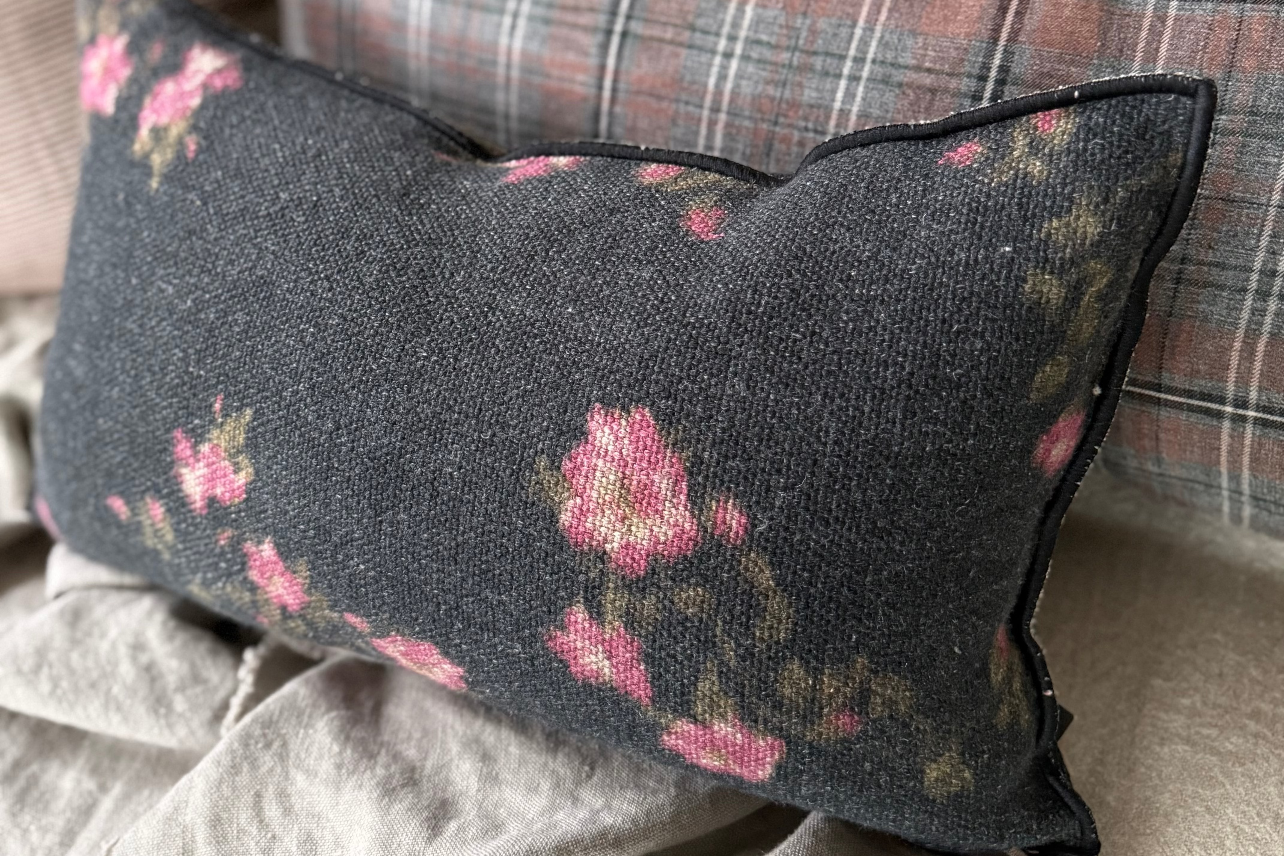 Masion de Vacances | Roses Magenta