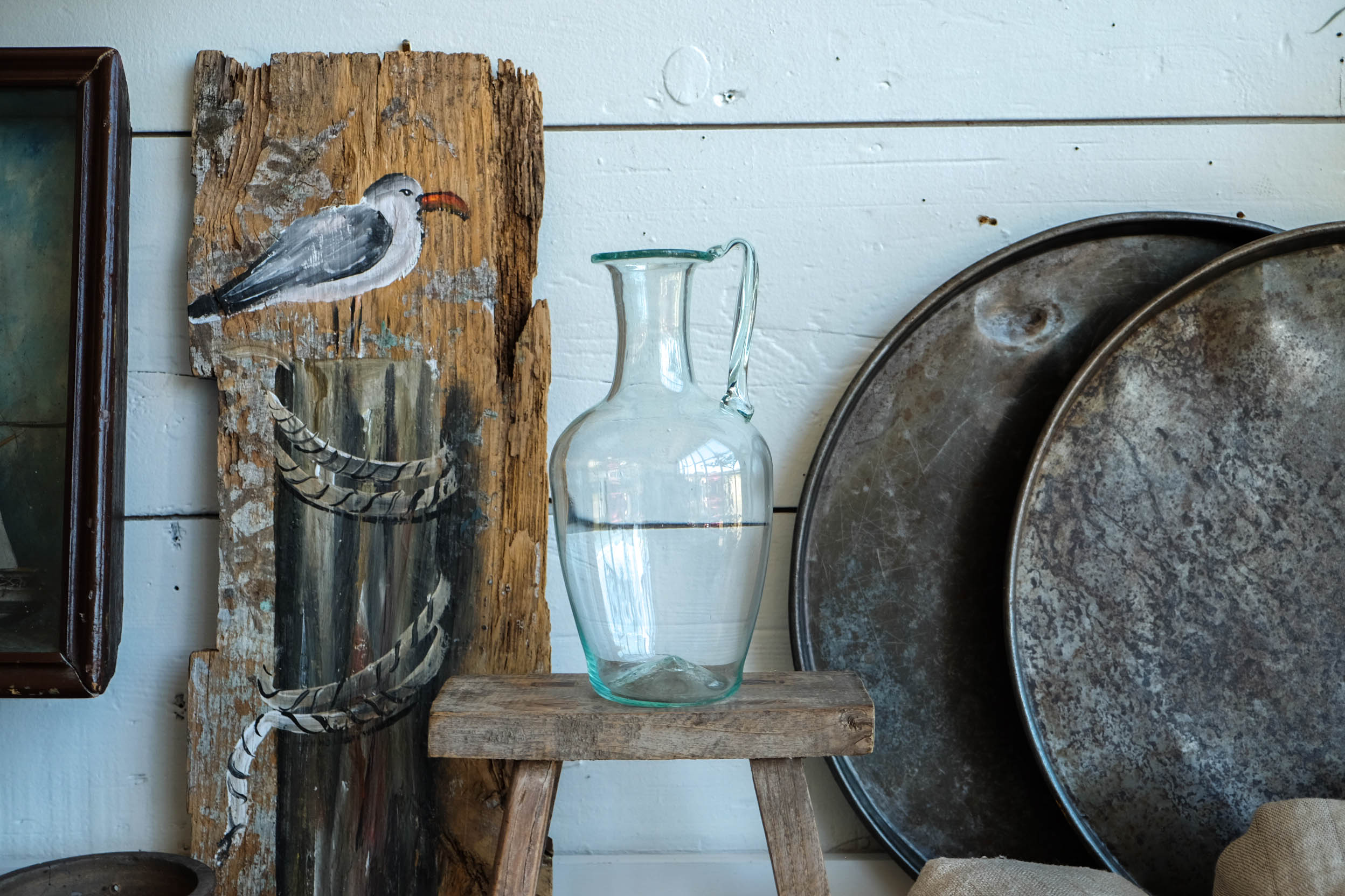 La Soufflerie Royal Pitcher