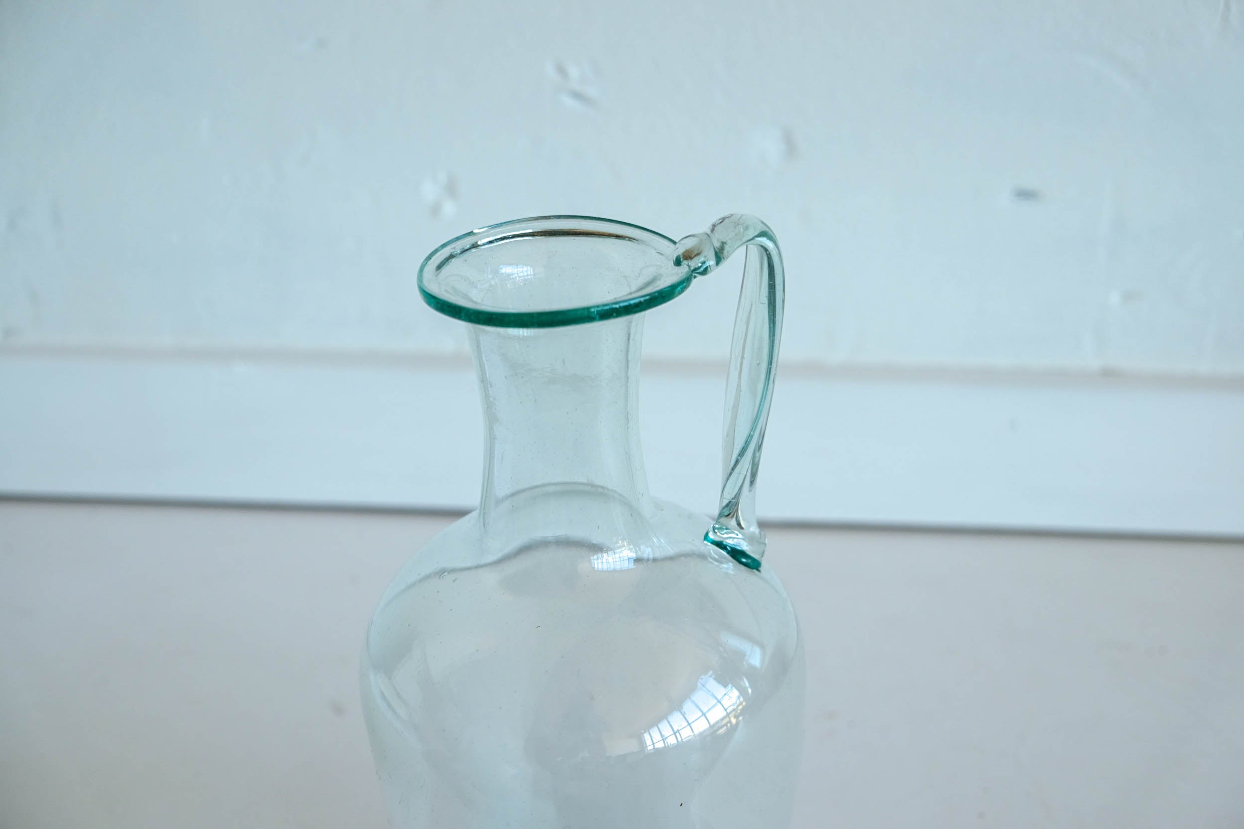 La Soufflerie Royal Pitcher closeup