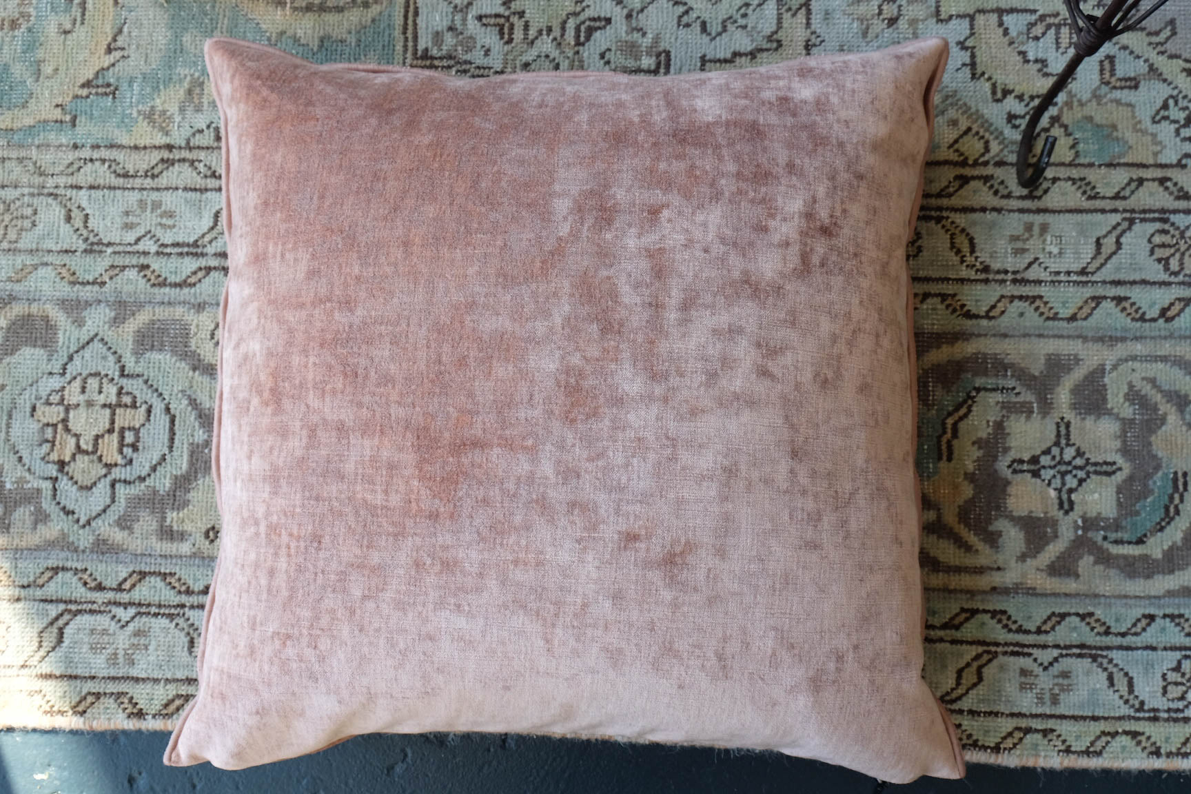 Maison_de_Vacance_Vintage_Velvet_Pillow_in_Argile_20_x_20