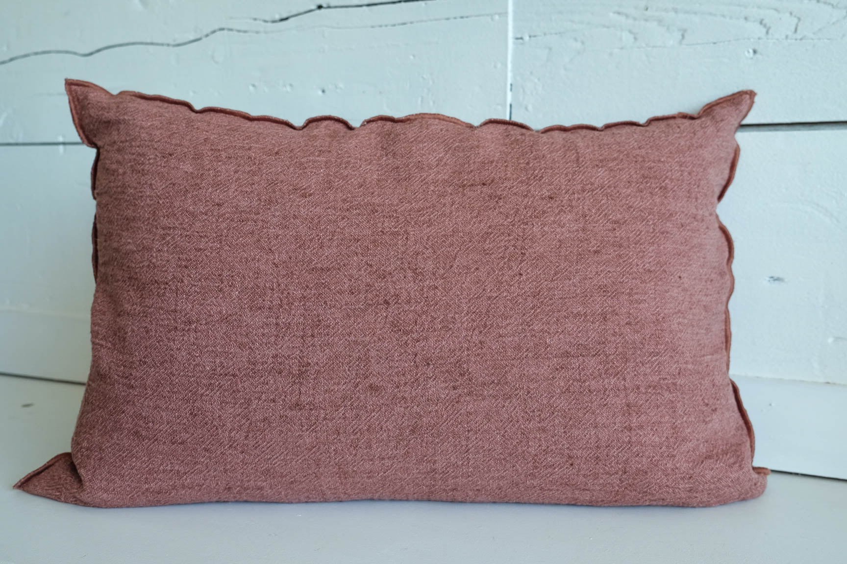 Maison de Vacances | Washed Linen Crepon Pillow in Bois de Rose 16 x 24