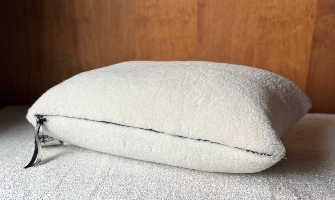 Maison de Vacances Pillow | Bouclette Sheep