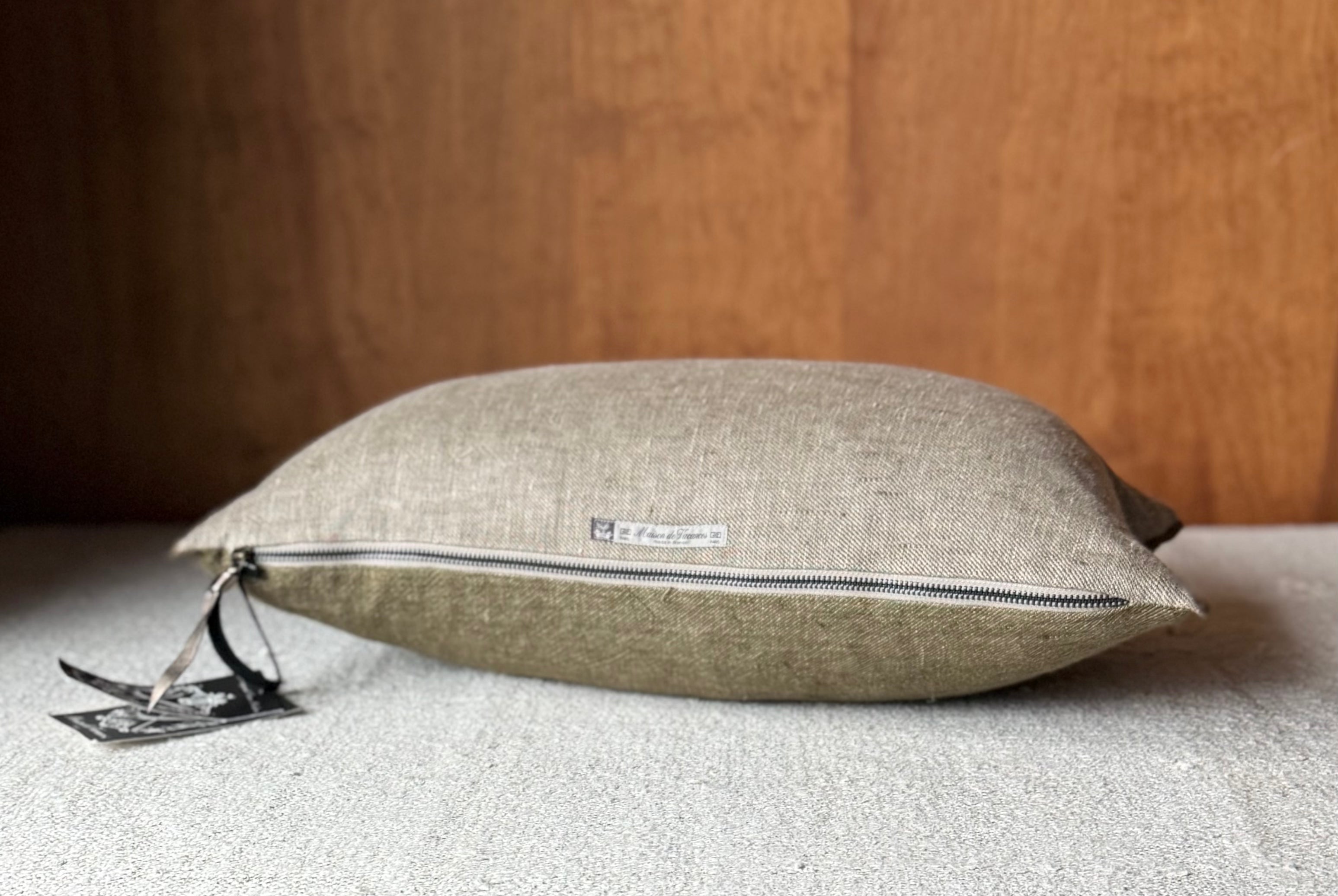 Maison de Vacances Linen Pillow | Kaki/Givre