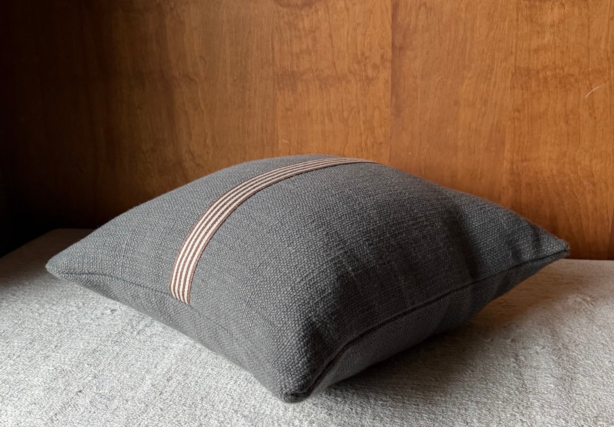 Libeco Linen Jasper Pillow | Charcoal