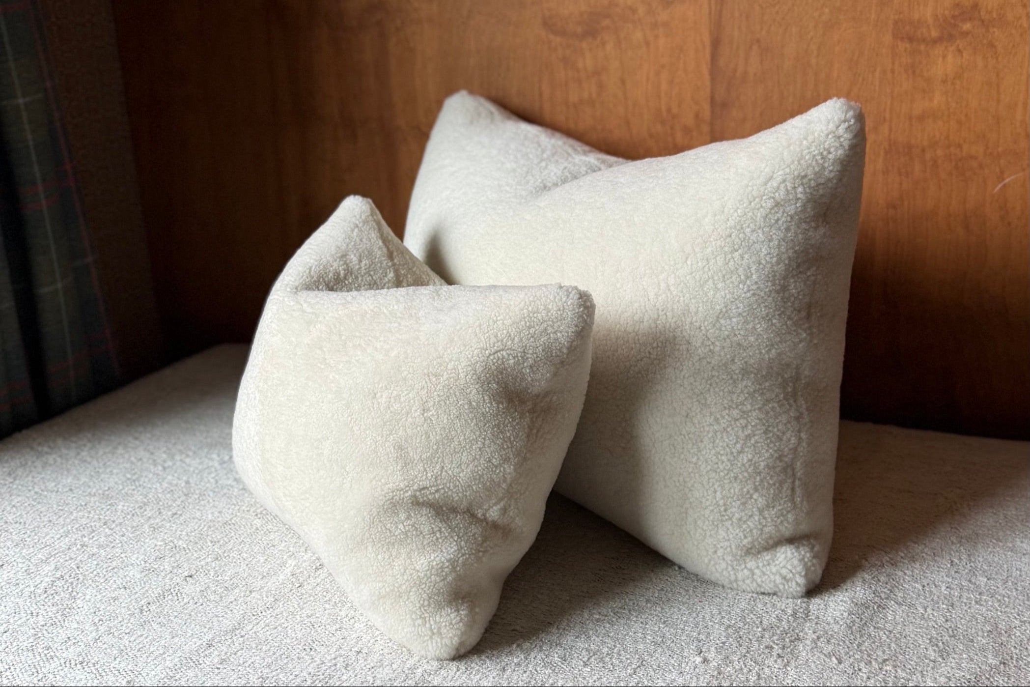 Maison de Vacances Pillow | Bouclette Sheep