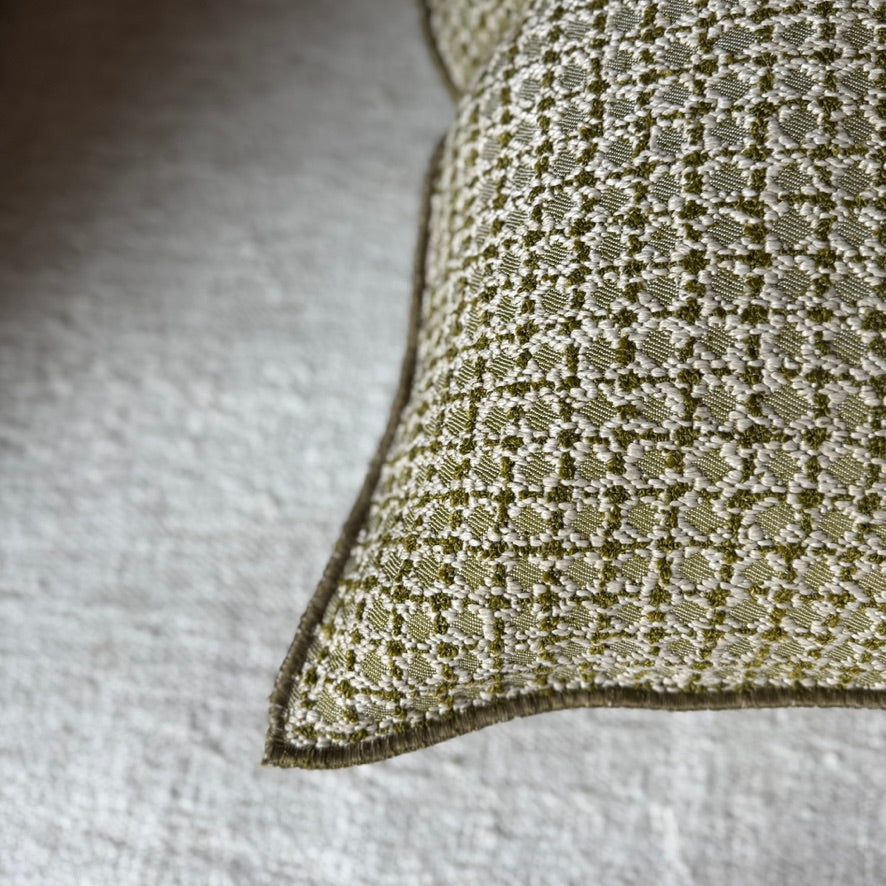 Maison de Vacances Bistro Jacquard Pillow | Bronze