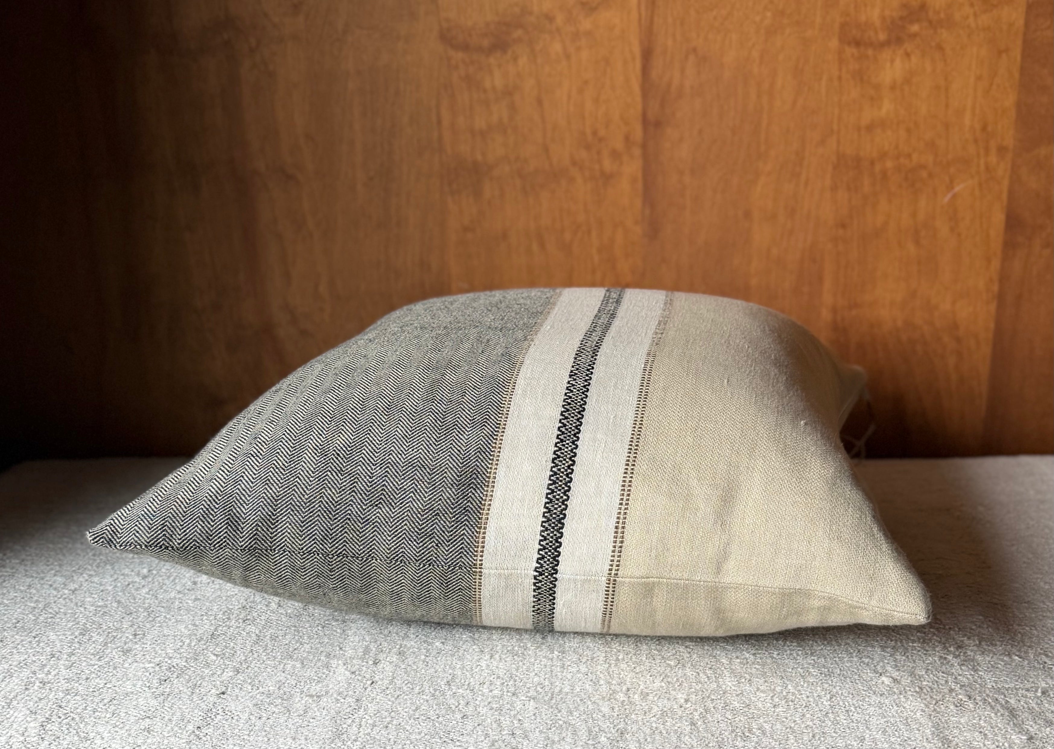 Libeco Linen Pillow | Beeswax
